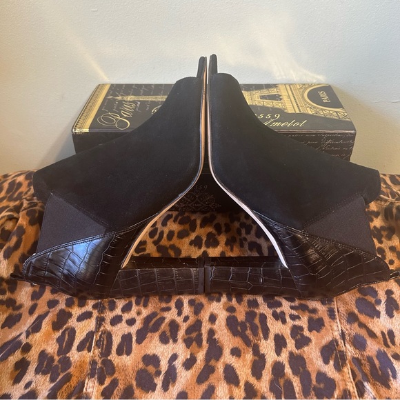 Marc Fisher Black Suede Leather Croc Reptile Open Toe Ankle Booties - Picture 5 of 14